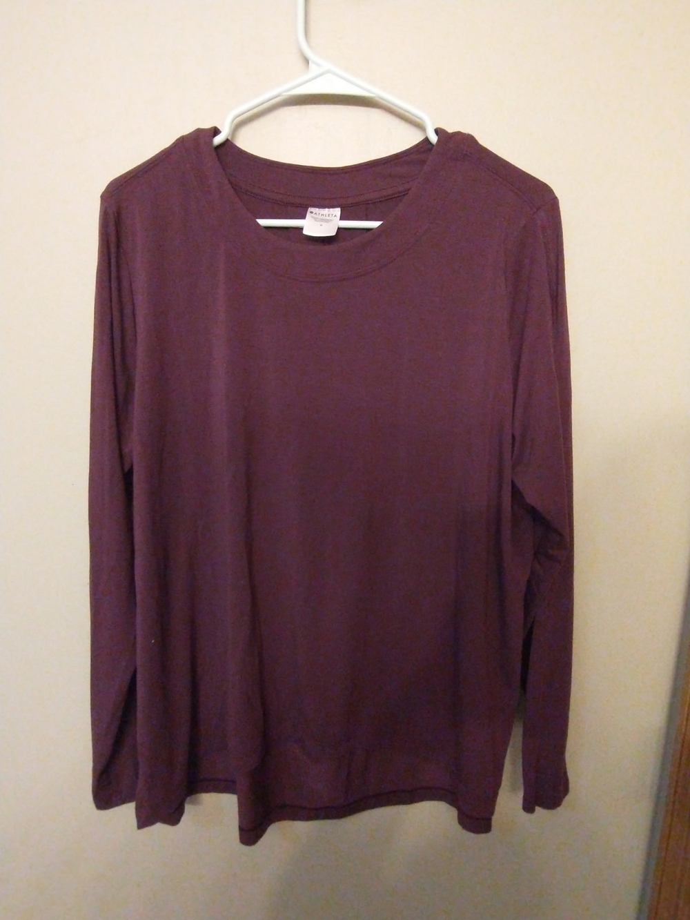 Athleta Plum Crew Neck Long Sleeve Tee